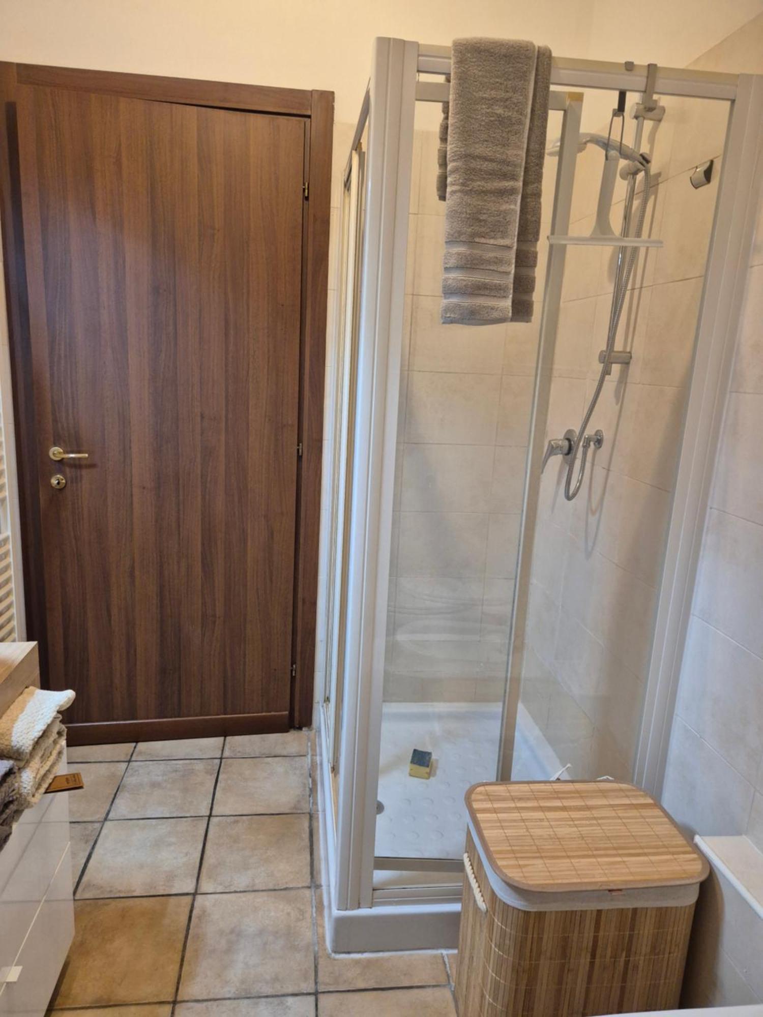 Casa Muzz Vignola Apartment Bagian luar foto